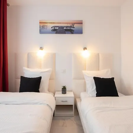 Stylish 2 In The Heart Of Apartment *