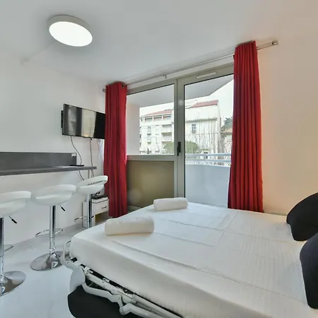 Appartamento Stylish 2 In The Heart Of *